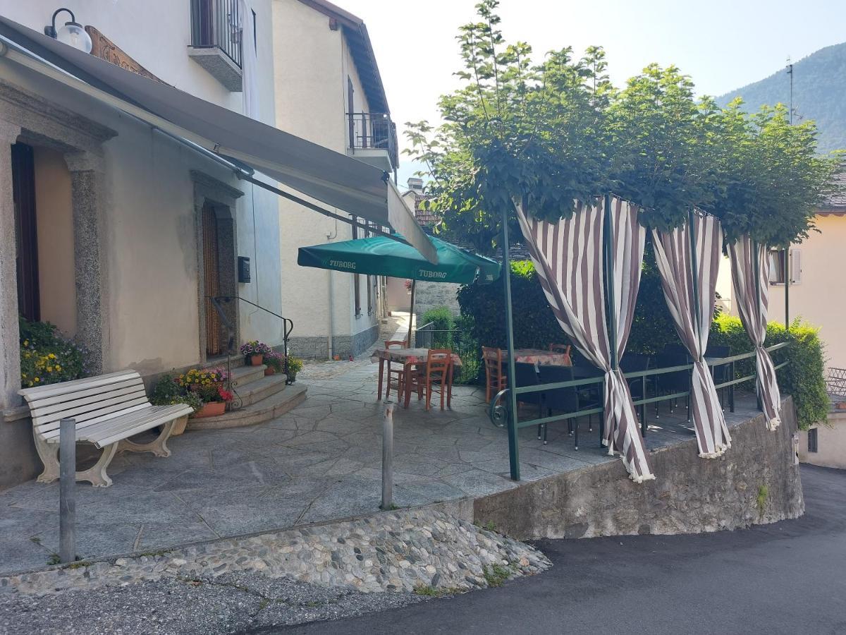 Trattoria Bar Pace Hotel Re Ngoại thất bức ảnh